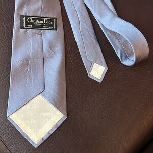 Vintage Christian Dior Cravates Tie 100% Silk in Blue